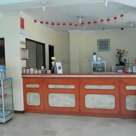 Hotel Lautze Indah Джакарта Экстерьер фото