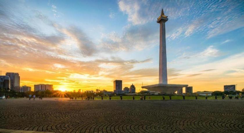 Hotel Lautze Indah Джакарта Экстерьер фото