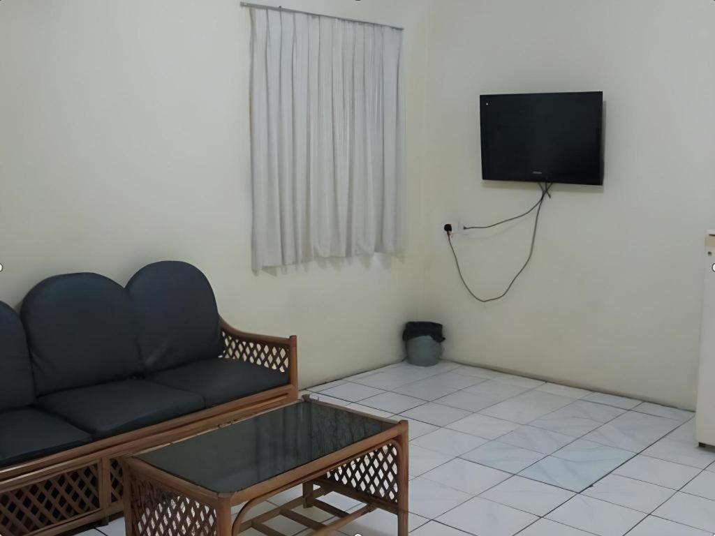 Hotel Lautze Indah Джакарта Экстерьер фото
